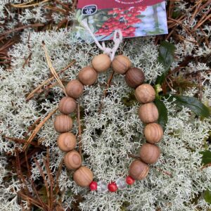 Pihlaka käevõru korall ja mäekristall